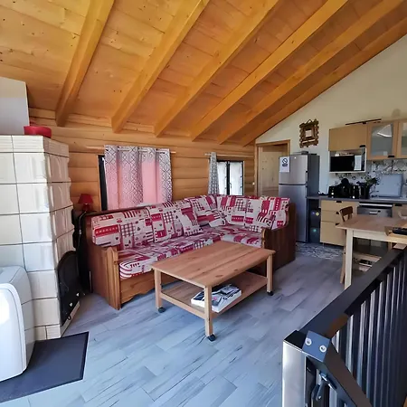 Holiday home Charming 3 Etoiles - 10 Pers Courchevel