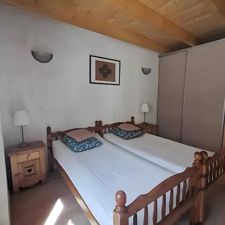 Charming 3 étoiles - 10 Pers *
